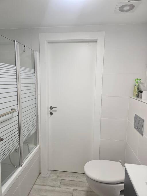 Elegant 3 Bedroom Ocean View Condo In Kiryat Yam Qiryat Yam Dış mekan fotoğraf